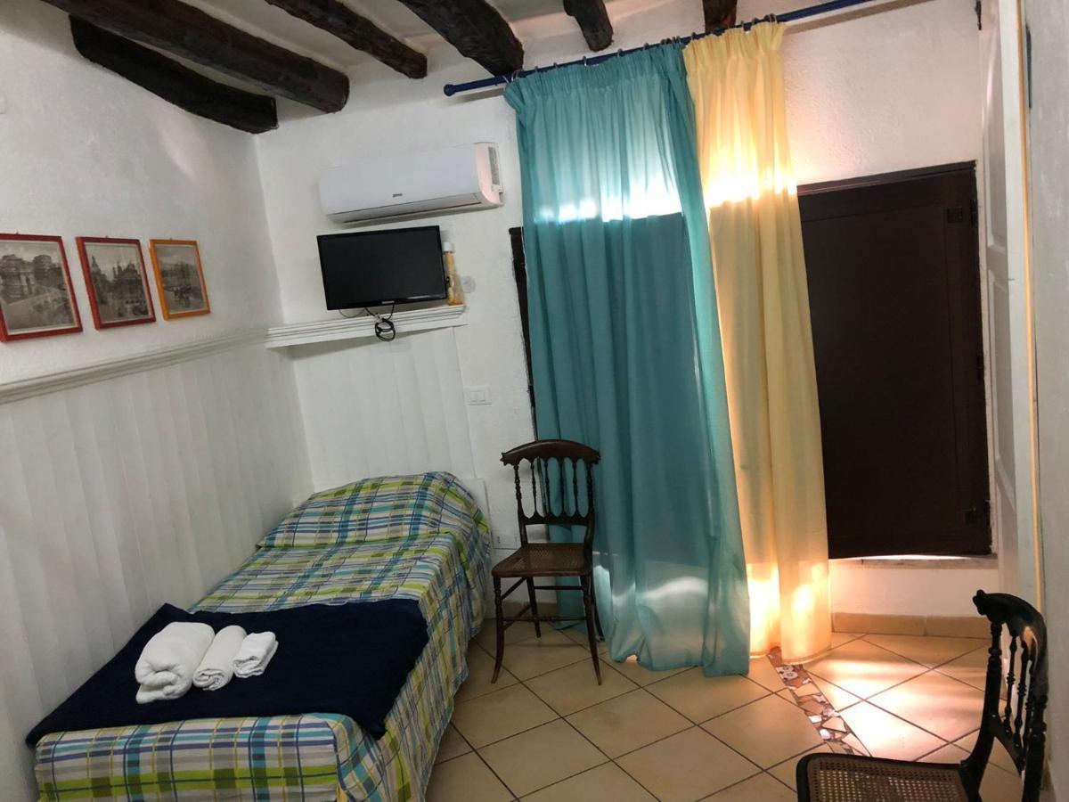 Bahalara Alloggio Palermo Exteriör bild